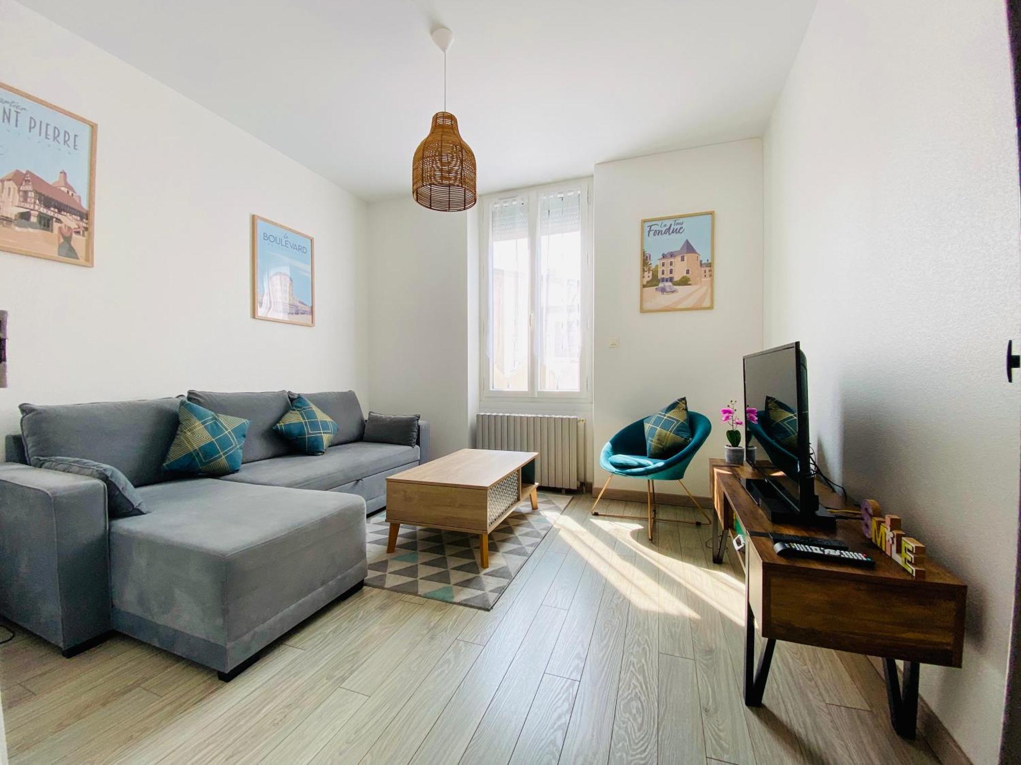 Jolie Maison, Jardin Et Parking Desertines  Kültér fotó